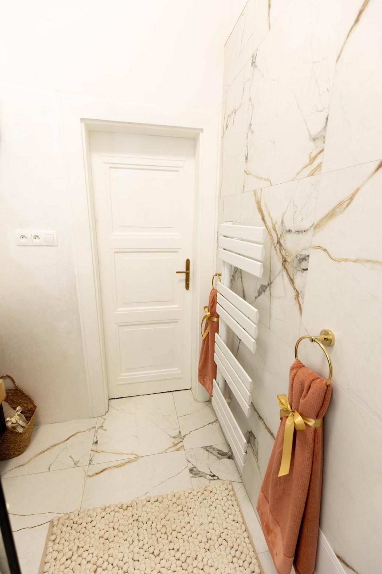 New, Stylish And Spacious Apartment Bratislava Dış mekan fotoğraf